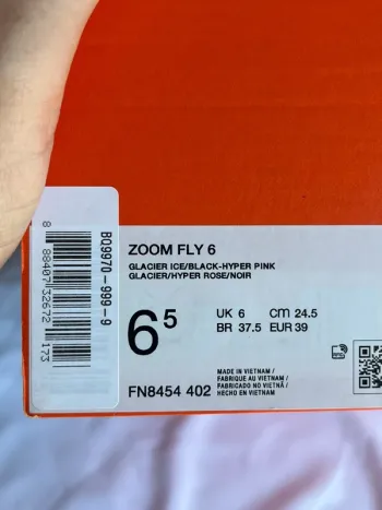Tweedehands Nike Zoom Fly 6 bike — afbeelding 11 van 11