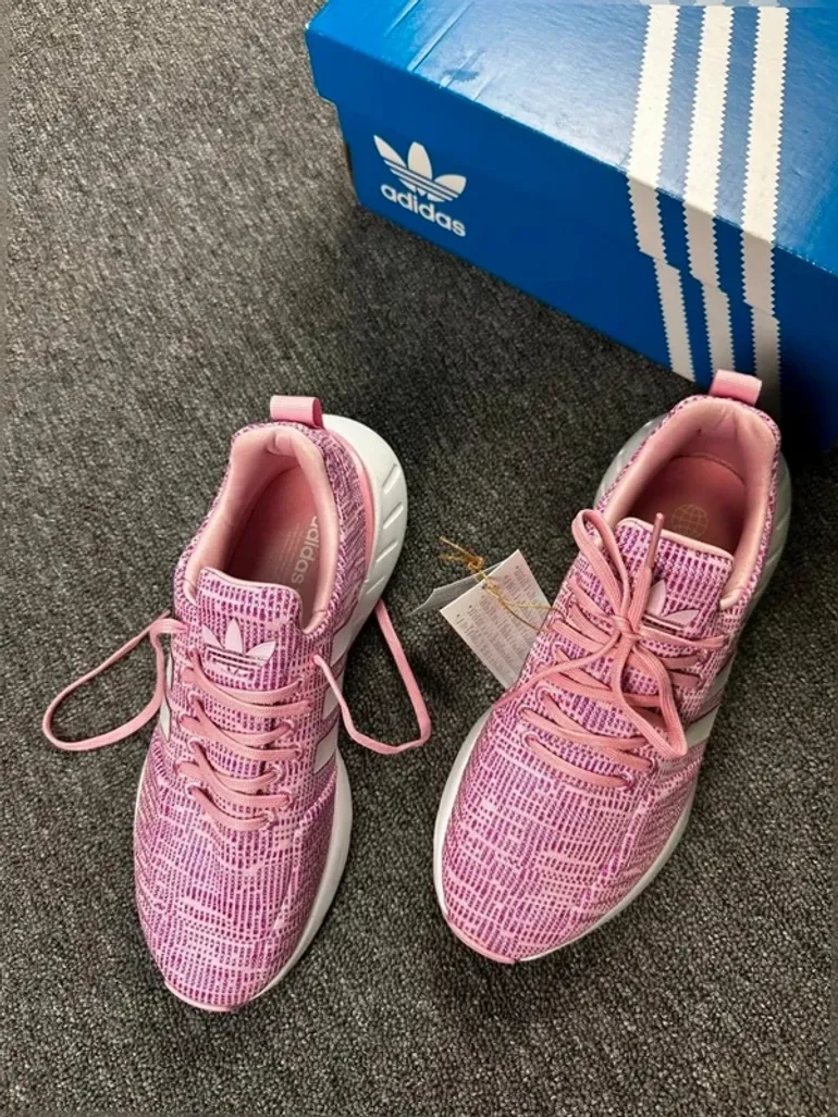Used Adidas Swift Run 22 bike — image 3 of 6