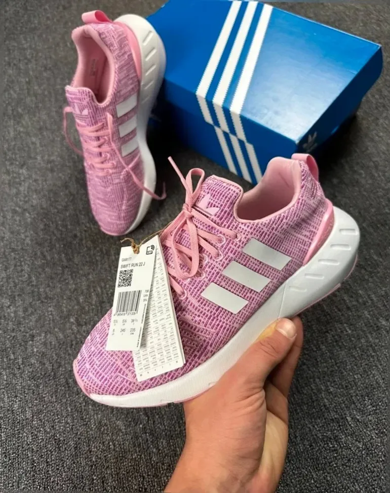 Used Adidas Swift Run 22 bike — image 2 of 6