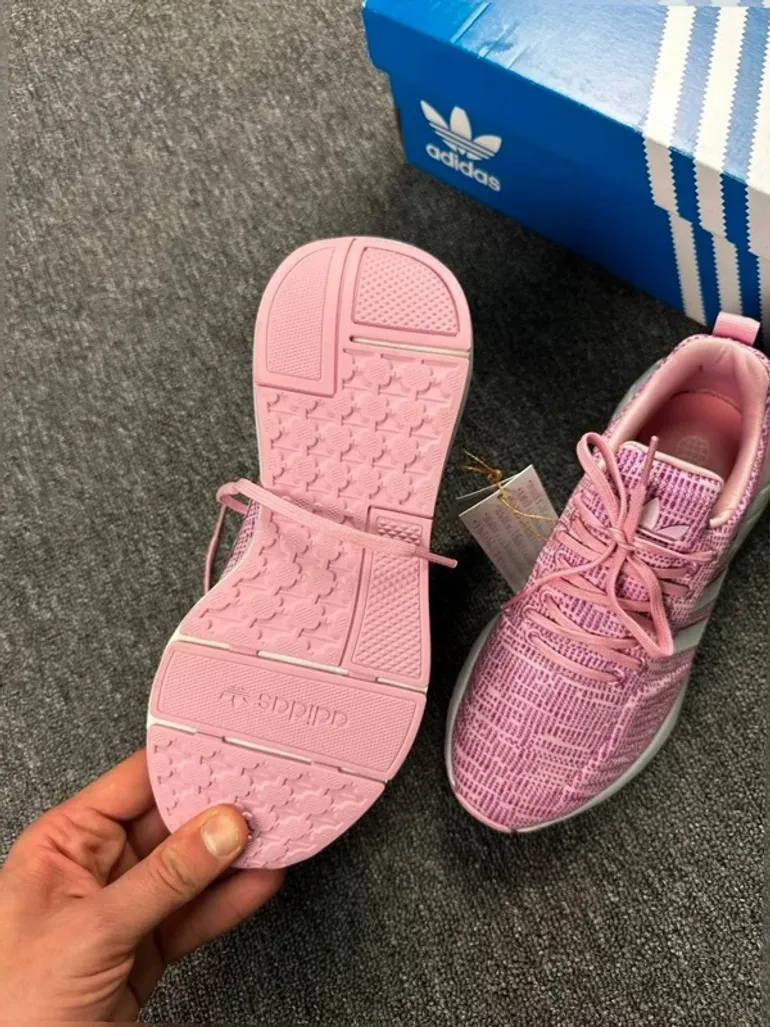 Used Adidas Swift Run 22 bike — image 5 of 6