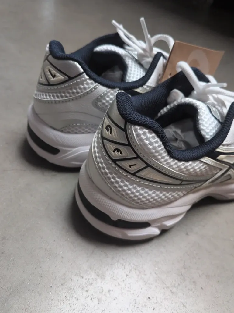White Asics Gel 1130 GS bike de segunda mano — imagen 3 de 10