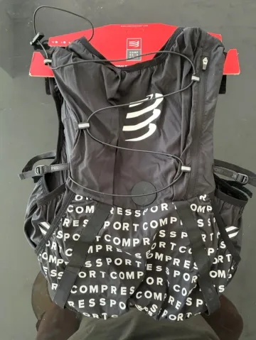 Gebrauchtes Compressport Ultrun S Pack Evo 15 bike — Bild 2 von 4