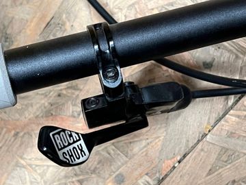 RockShox Reverb Stealth A2 bike de segunda mano — imagen 17 de 28