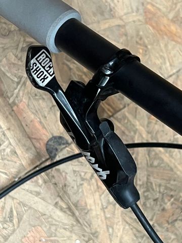 RockShox Reverb Stealth A2 bike de segunda mano — imagen 18 de 28