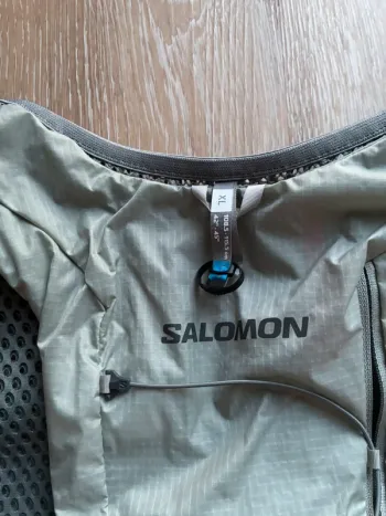 Gebrauchtes Salomon Active Skin 4L bike — Bild 3 von 3