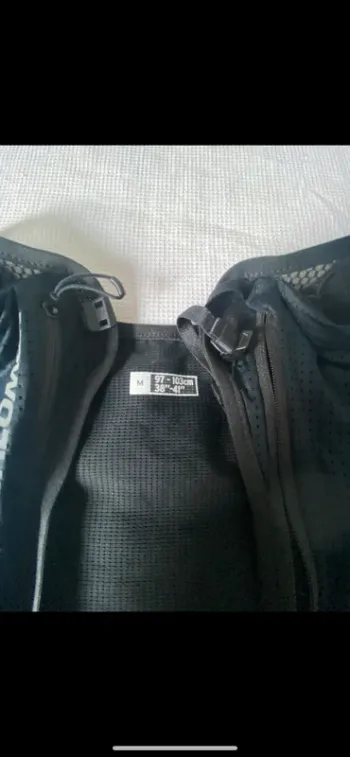 Used Salomon Gilet de course à pied bike — image 4 of 4
