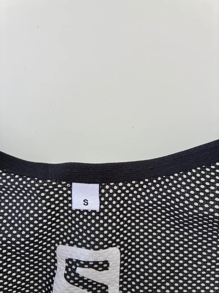 Salomon Gilet de course bike d'occasion — image 6 sur 6