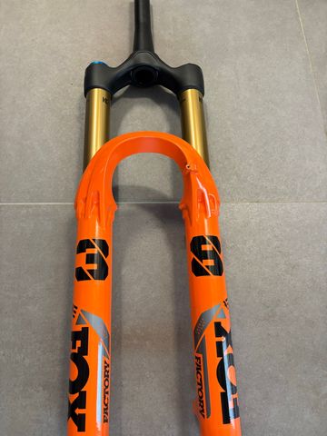 Brugt Fox Racing 38 Factory Fork 2025 Fork