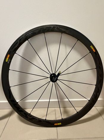 Brugt Mavic Cosmic SSC Wheel Set 2019 bike — billede 7 af 10