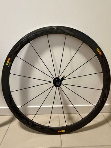 Used Mavic Cosmic SSC Wheel Set 2019 bike — image 7 of 10