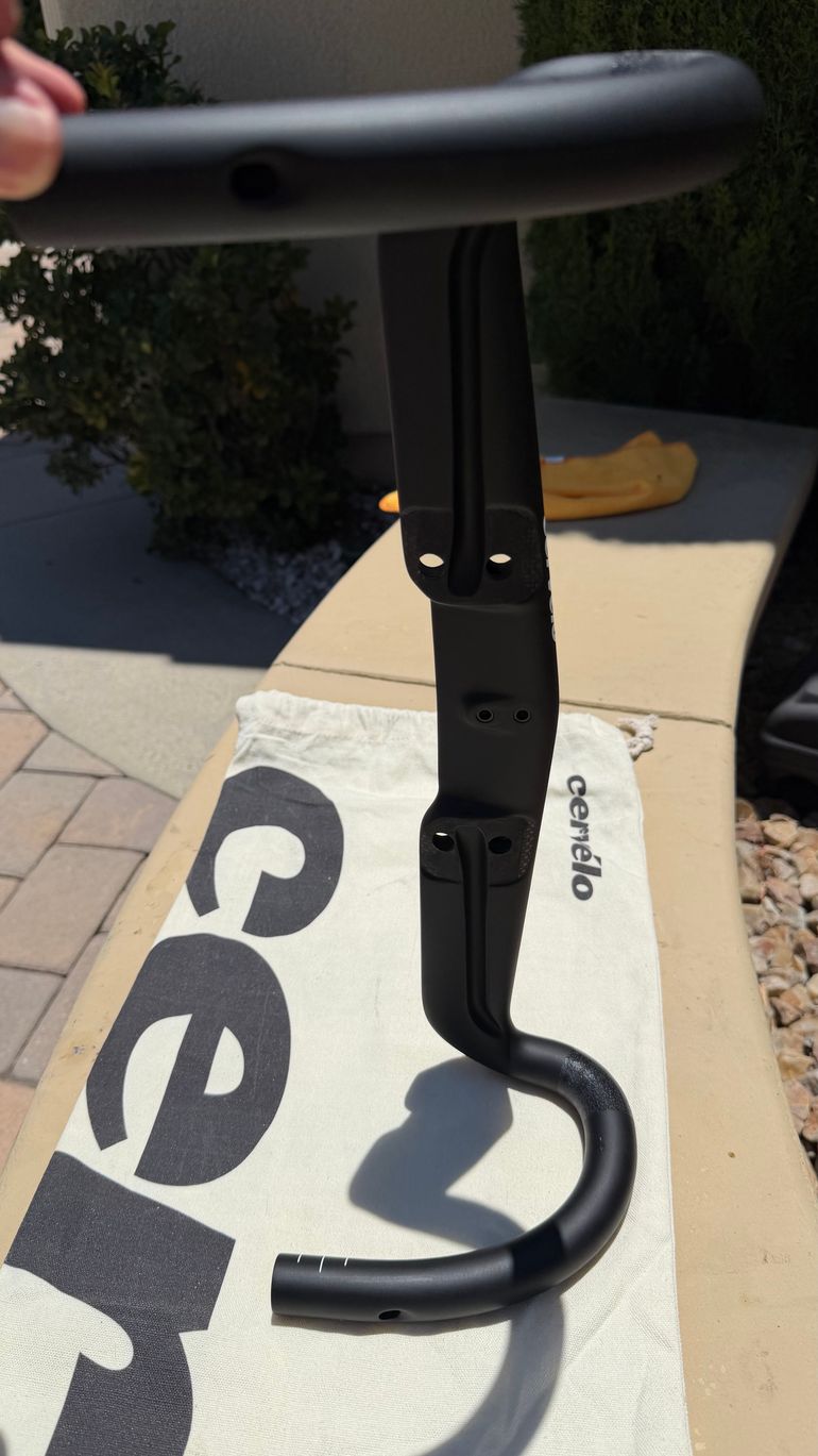 Used Cervelo S5 Handlebars bike — image 3 of 6