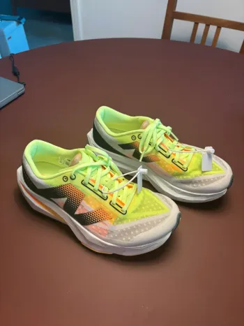 Brugt New Balance Laufschuhe bike