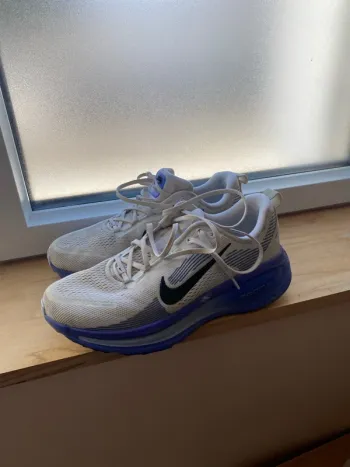 Gebrauchtes Nike Vomero 18 bike — Bild 2 von 3