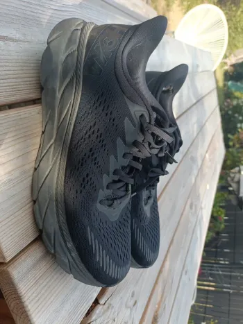 Hoka one one running shoes bike usato