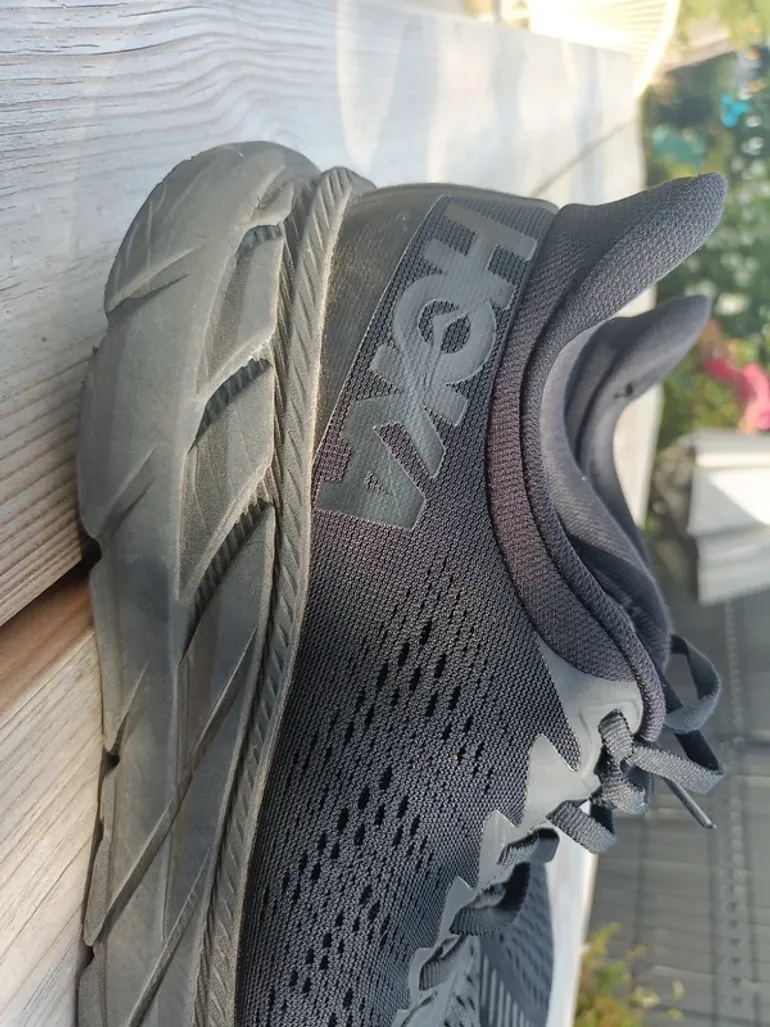 Hoka one one running shoes bike d'occasion — image 2 sur 8