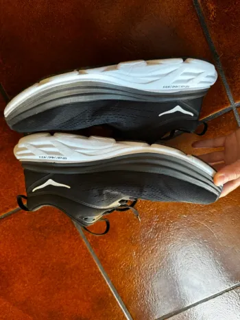 Gebrauchtes Hoka Bondi 8 bike — Bild 2 von 6