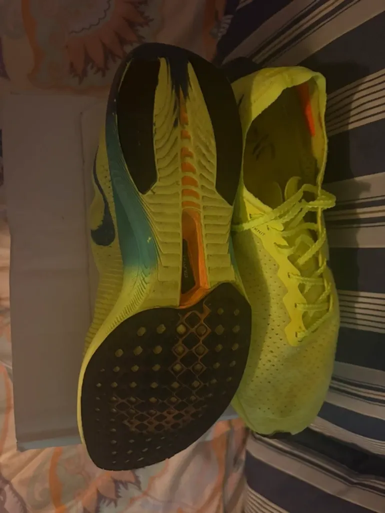Used Nike Vaporfly bike — image 3 of 7