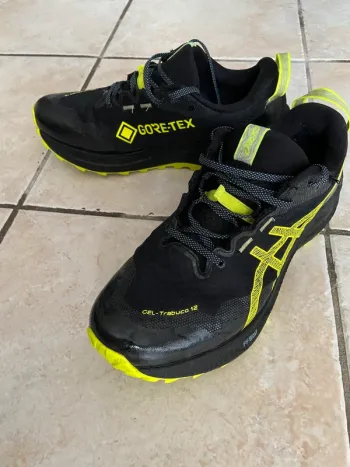 Gebrauchtes Asics Trabuco 12 Gore-Tex bike — Bild 2 von 4