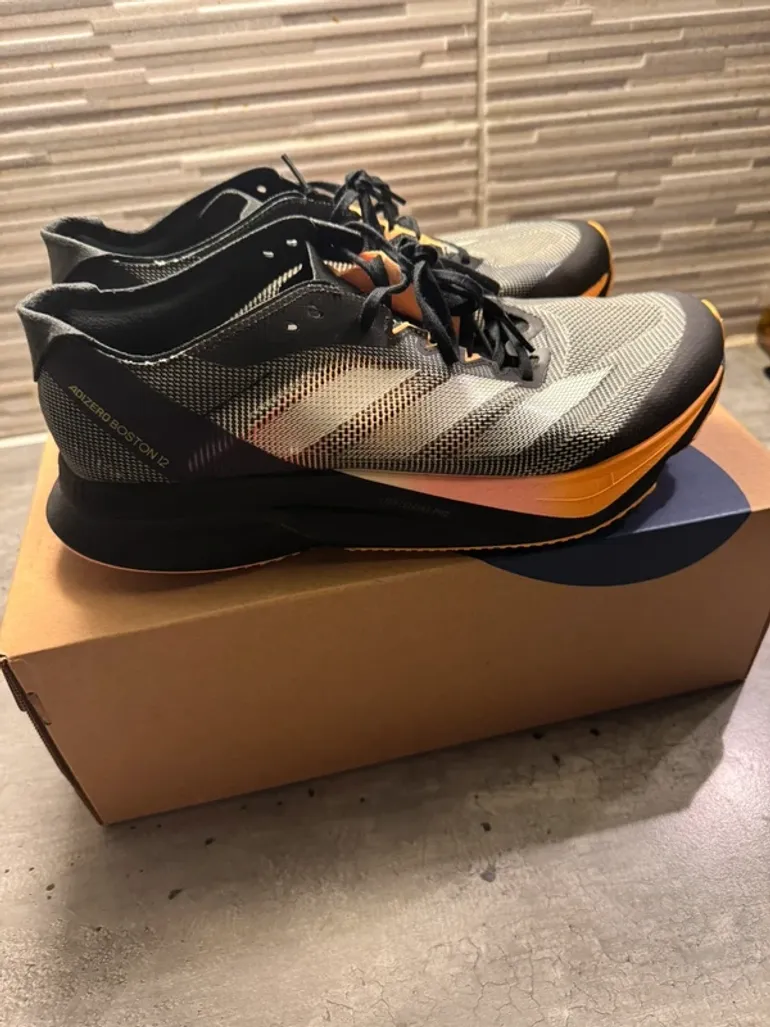 Adidas Adizero Boston 12 bike d'occasion — image 2 sur 4