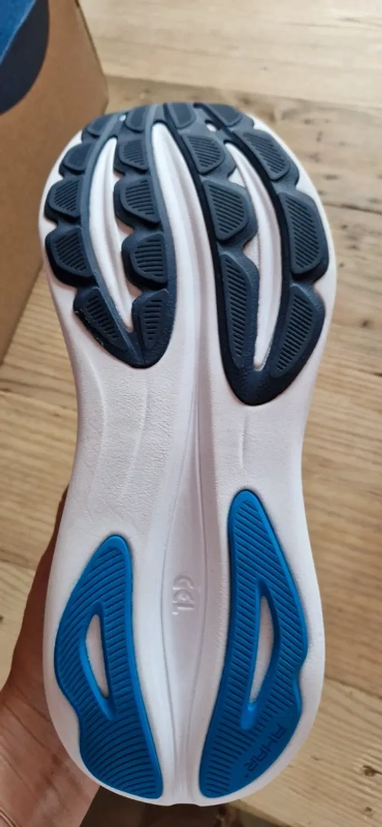 Gebrauchtes Asics Running Shoes bike — Bild 3 von 6