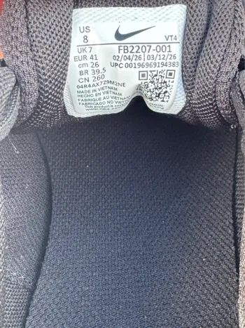 Used Adidas Nike Sneakers bike — image 5 of 5
