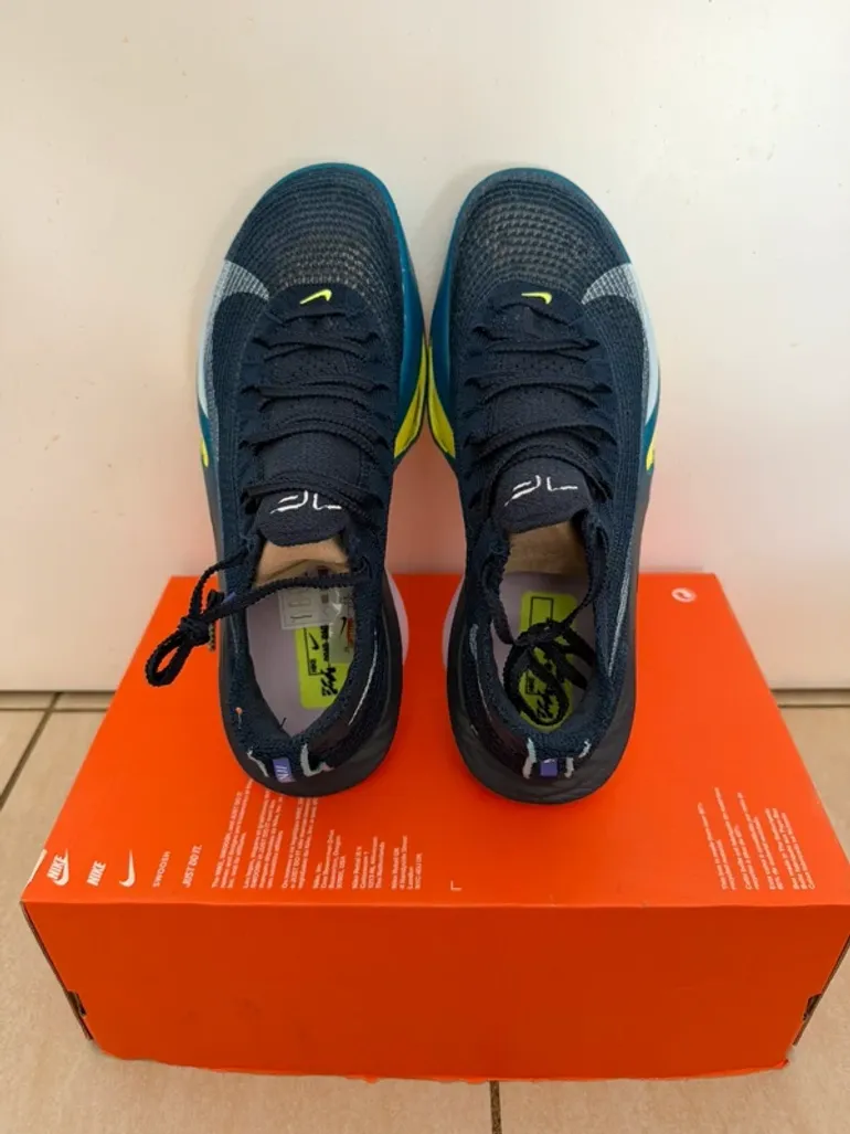 Used Nike air zoom alphafly next% 3 bike — image 6 of 6