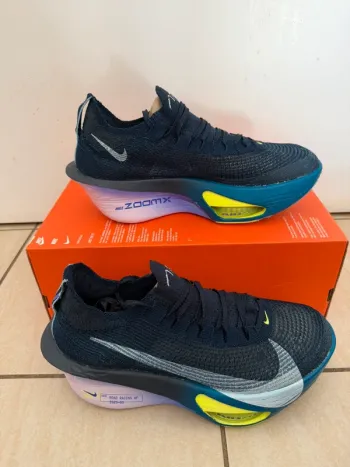 Tweedehands Nike air zoom alphafly next% 3 bike