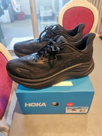 Gebrauchtes Hoka Clifton 10 bike