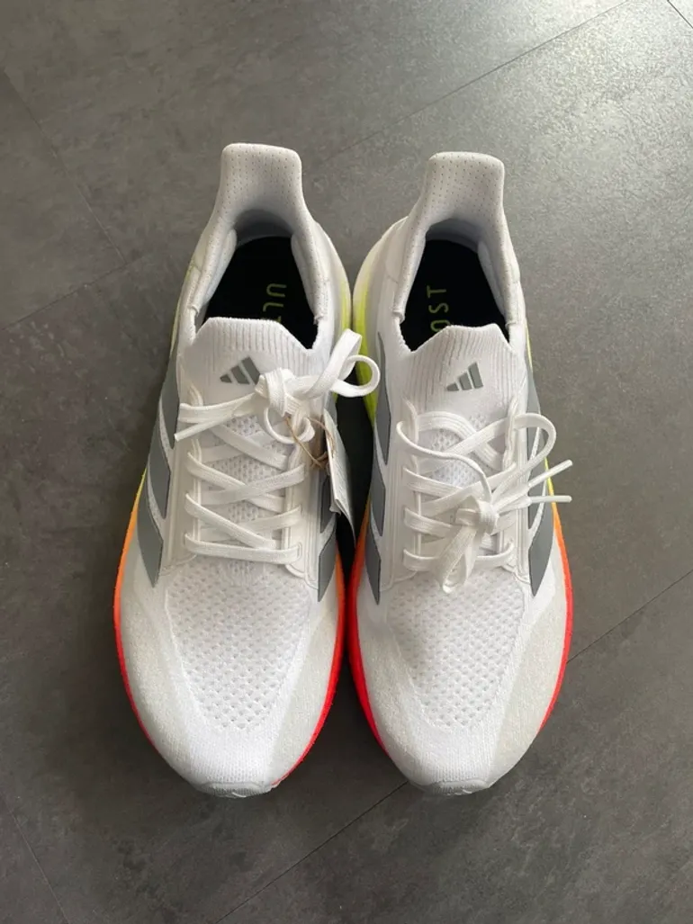 Używany Adidas Ultraboost 5 X bike — zdjęcie 6 z 10