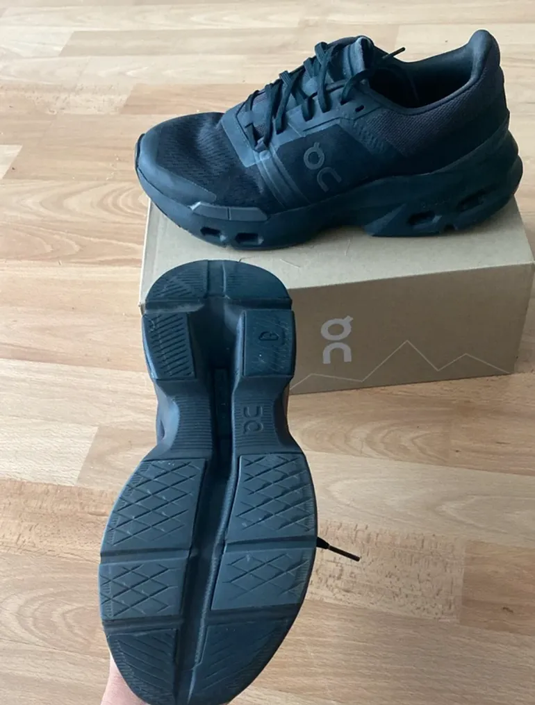 Tweedehands On Running Cloud bike — afbeelding 5 van 6