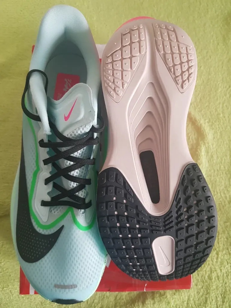 Gebrauchtes Nike Zoom Fly 6 bike — Bild 4 von 5