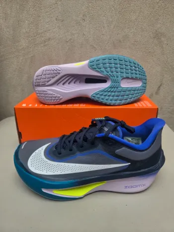 Used Nike Zoom Fly 6 bike — image 2 of 7