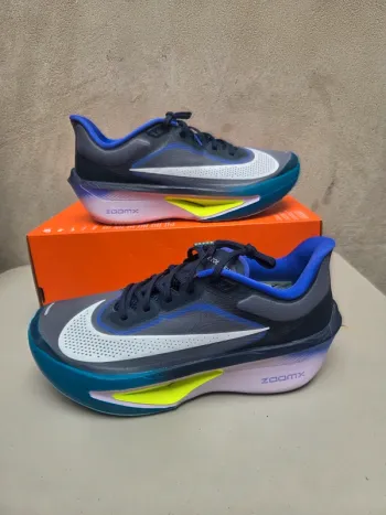 Nike Zoom Fly 6 bike usato