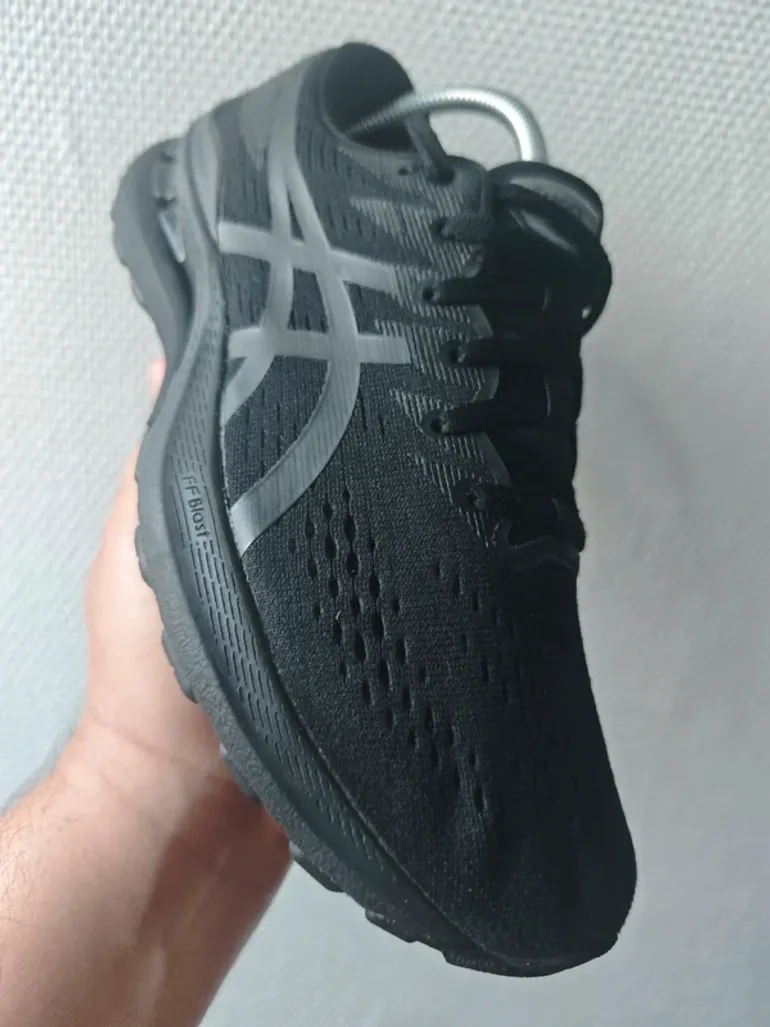 Brugt Asics GEL-KAYANO 28 bike — billede 7 af 11