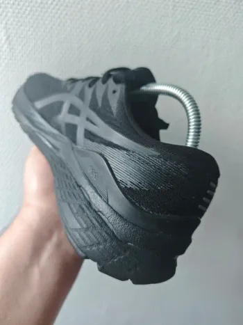 Brugt Asics GEL-KAYANO 28 bike — billede 6 af 11