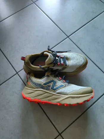Brugt New Balance Hierro v9 bike