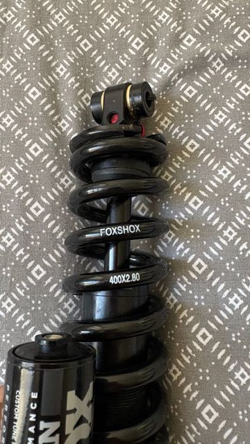Used Fox Van RC 2023 bike — image 6 of 8