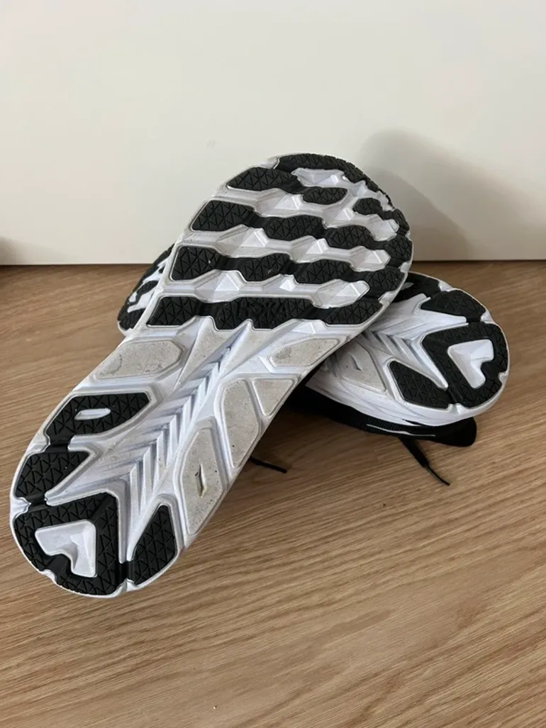 Gebrauchtes Hoka Clifton 8 bike — Bild 2 von 3