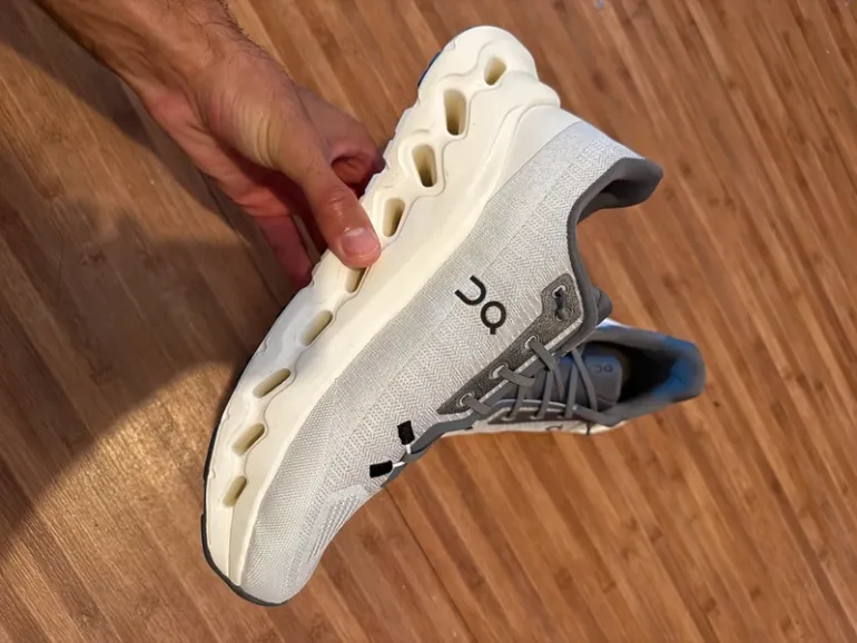 Gebrauchtes On Running Cloudtilt bike — Bild 2 von 8