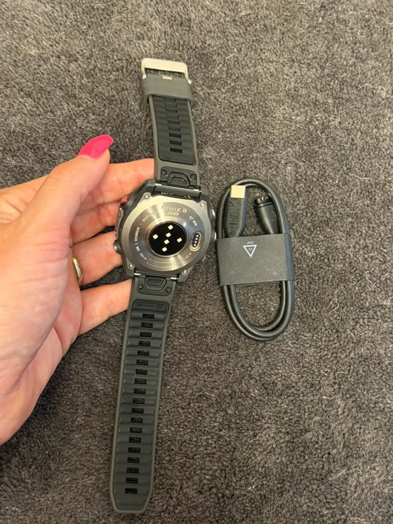 Used Garmin Fenix 8 PRO bike — image 7 of 8