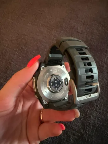 Used Garmin Fenix 8 PRO bike — image 2 of 8