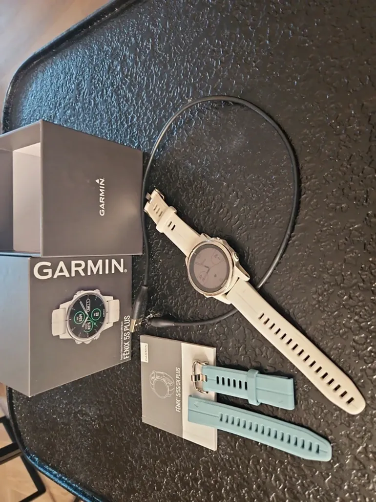 Used Garmin Fenix 5S Plus Saffierglas bike — image 11 of 11