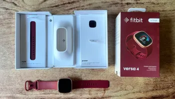 Gebrauchtes Fitbit Versa 4 bike