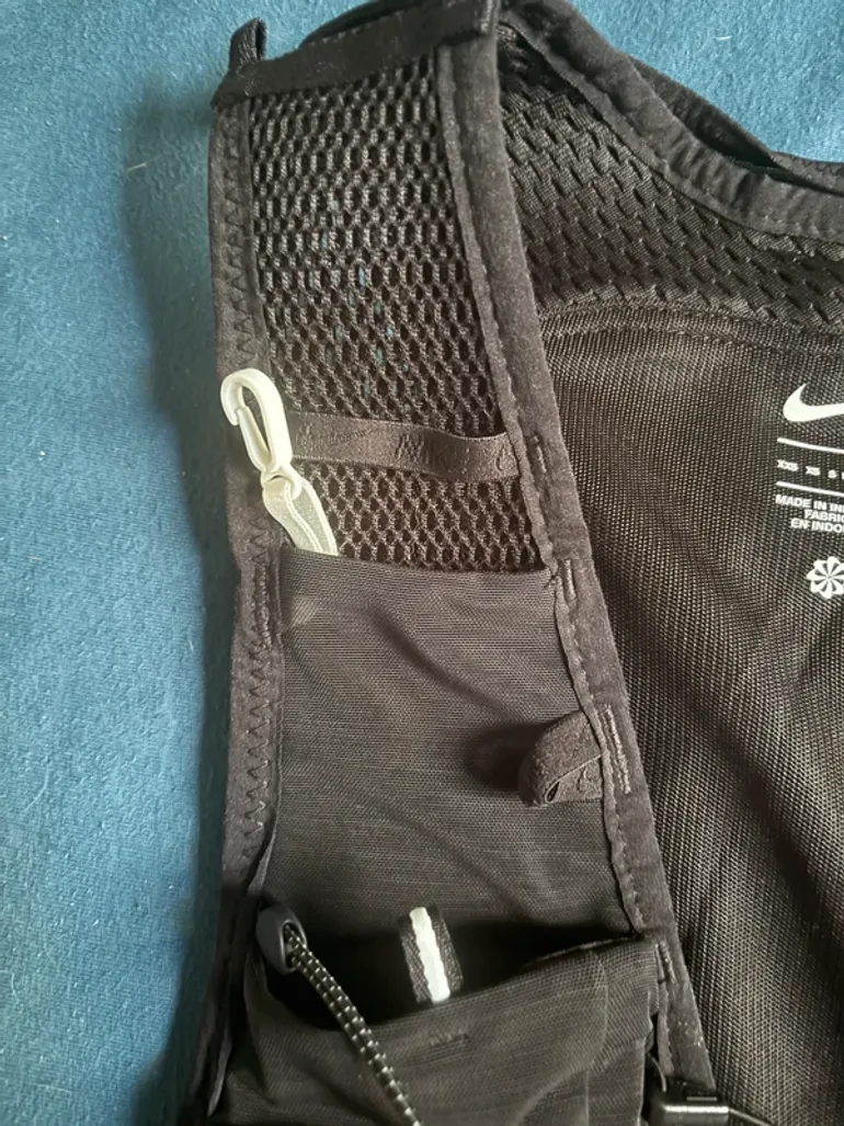 Gebrauchtes Nike Gilet d'hydratation Running Trail bike — Bild 4 von 9