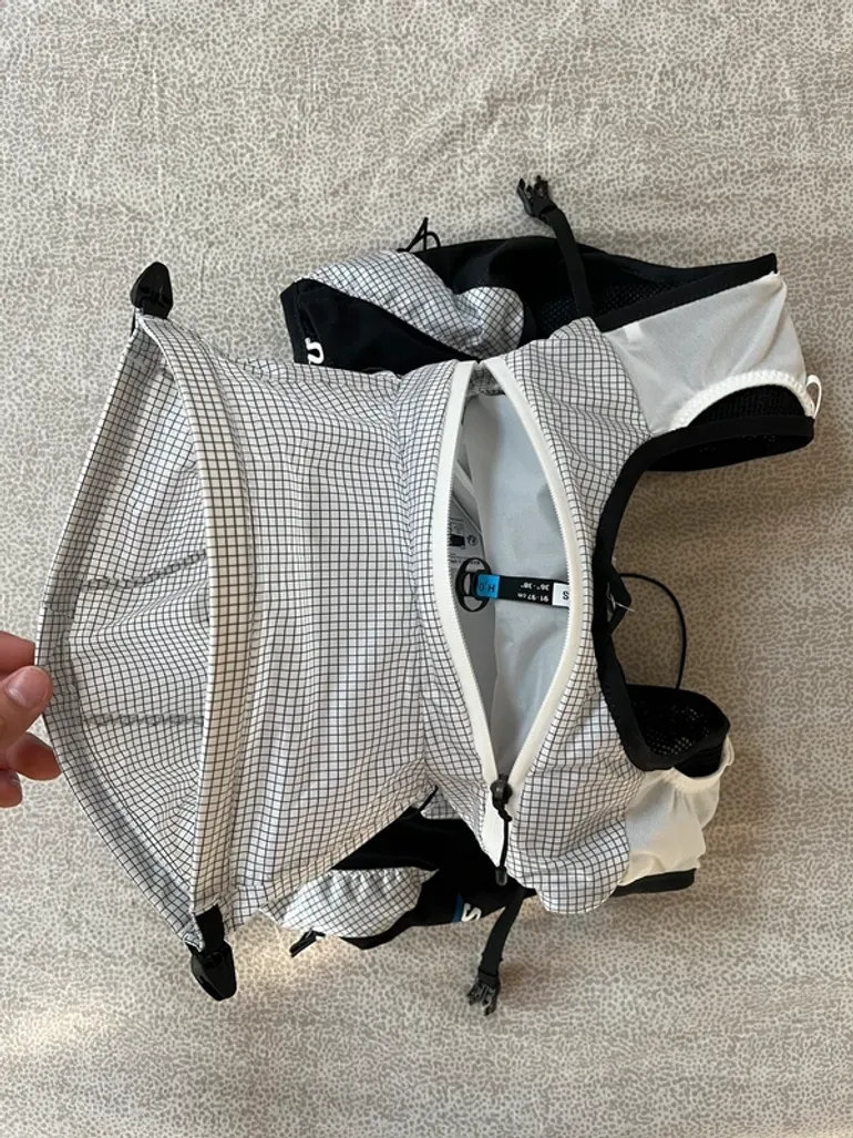 Salomon ADV Skin Cross Season Race Flag 15L bike d'occasion — image 4 sur 7