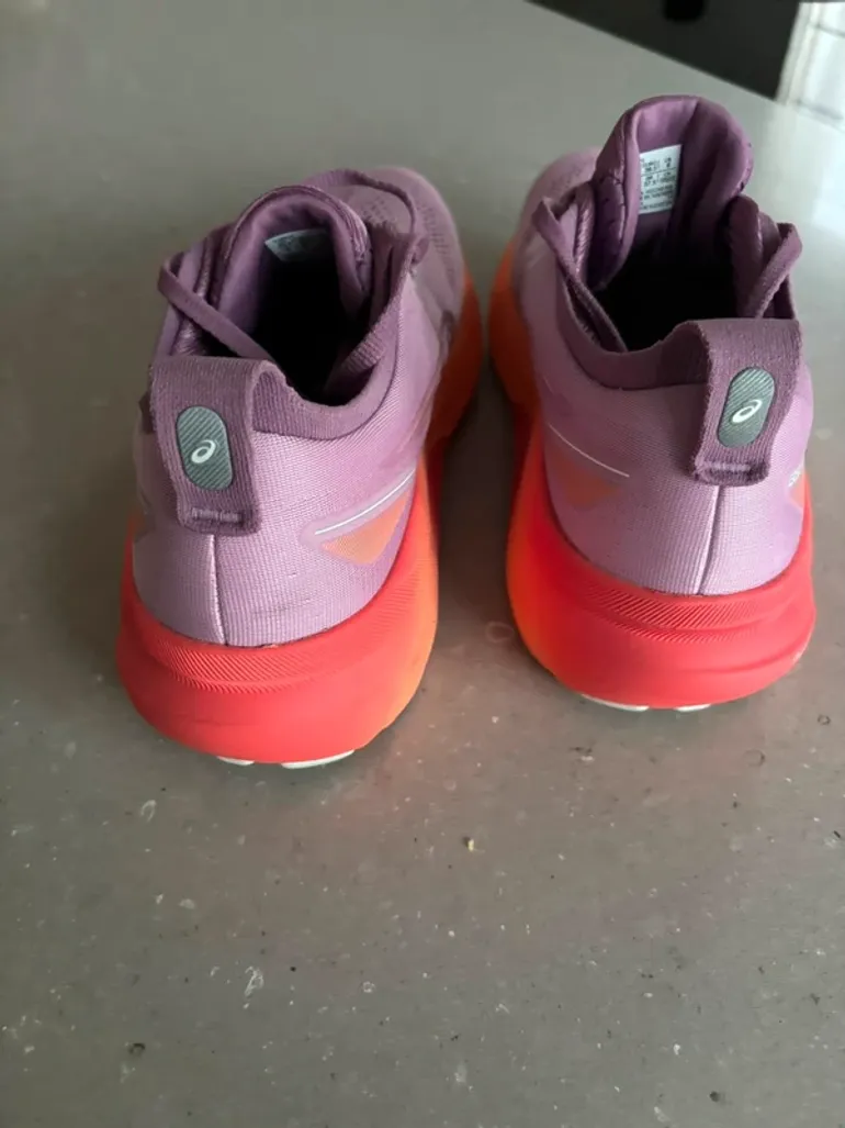Tweedehands Asics hardloopschoenen bike — afbeelding 3 van 4