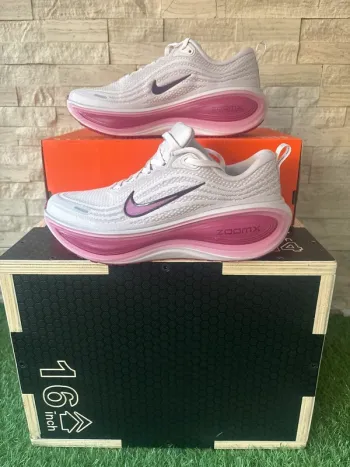 Nike Vomero Plus bike d'occasion