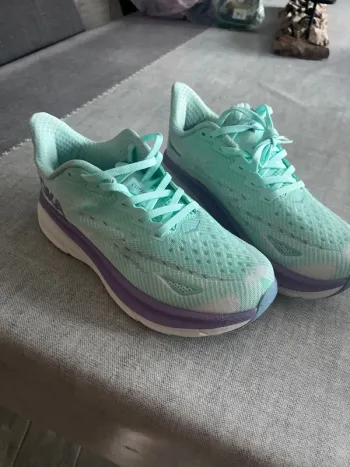Gebrauchtes Hoka Running Shoes bike