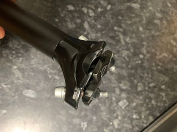 Brugt China Aluminio Seatpost 2026 bike — billede 2 af 3