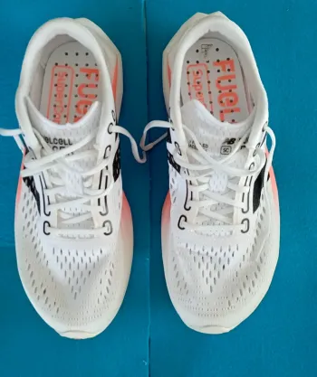 Used New Balance FuelCell Super Comp Pacer V2 bike — image 2 of 9